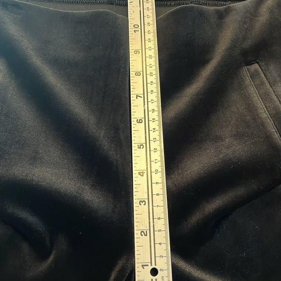 Chico’s Velvet Pull On Pants EEEUC - Picture 7 of 11